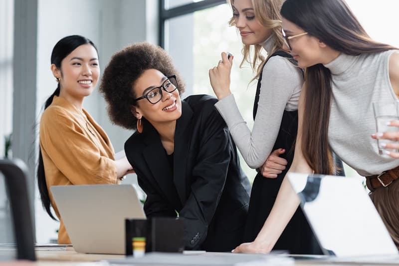 Como o Coworking ajuda mulheres a se libertarem de relacionamentos abusivos?